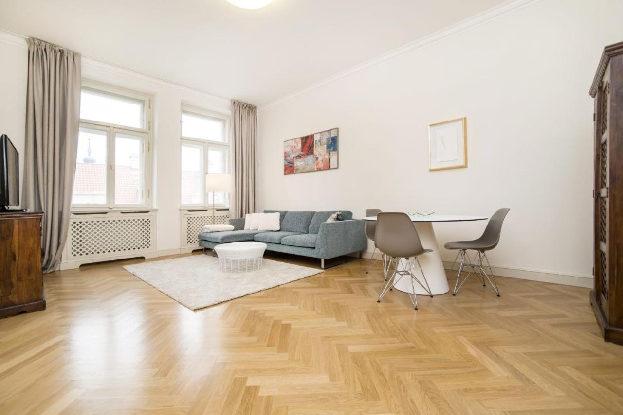Milosrdnych Apartments Prag Exteriör bild