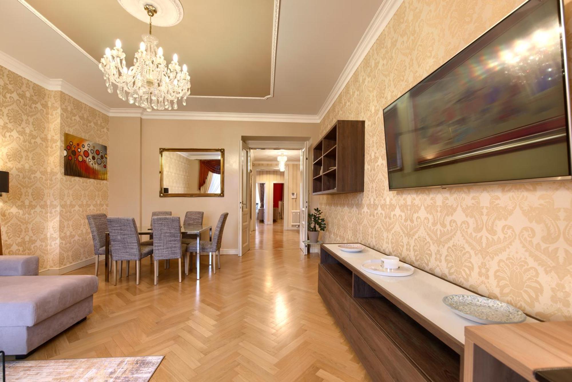 Milosrdnych Apartments Prag Exteriör bild