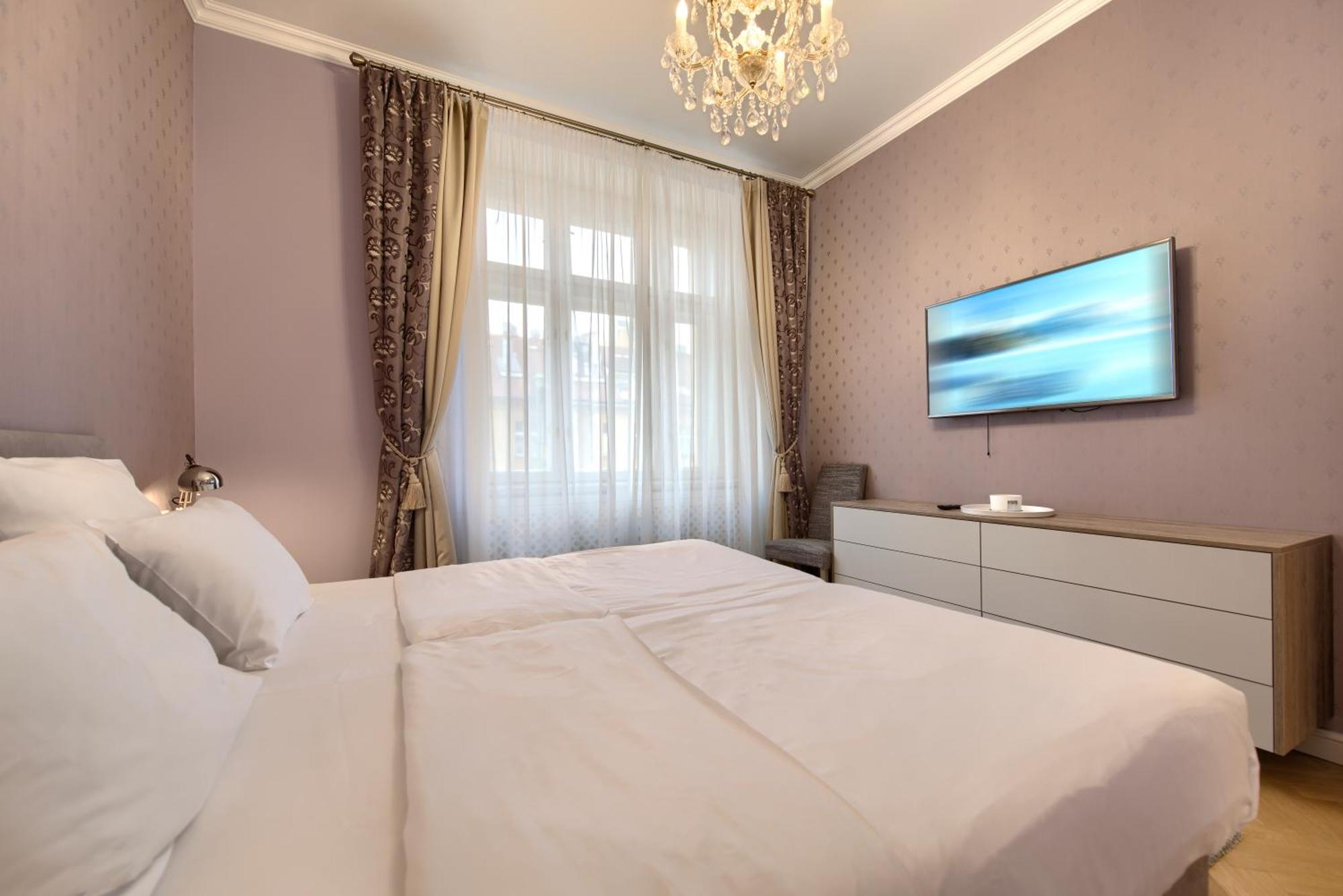 Milosrdnych Apartments Prag Rum bild